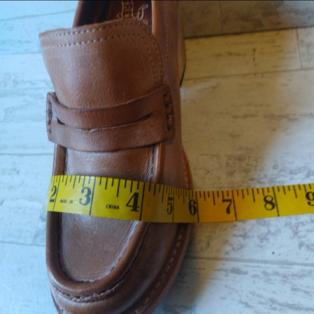 Classic Brown Leather Freebird Loafers for Women NWOB Size 7 - Picture 10 of 12